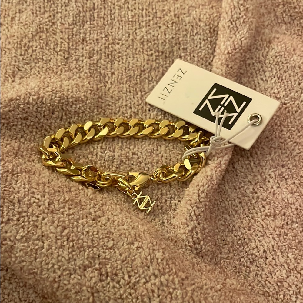 Zhenzi Gold Chain Bracelet